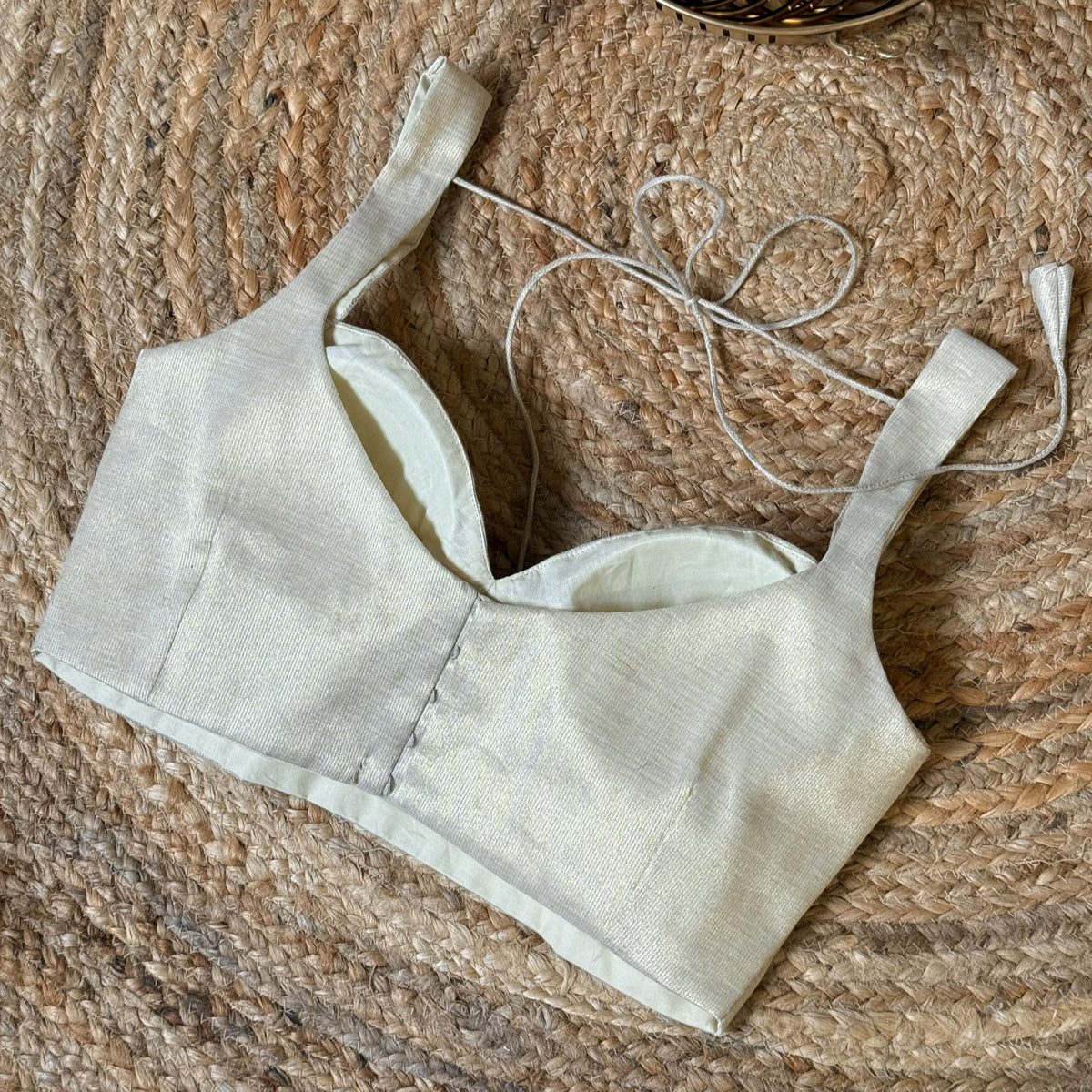 Fish Cut Blouse - White gold